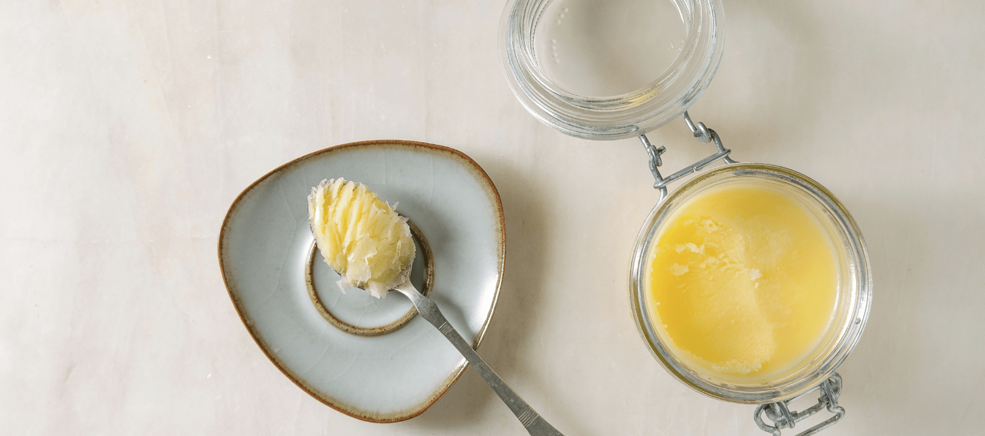 Hot & Happy. Wechseljahre Coaching Ghee – das ayurvedische Gold für mehr Balance in den Wechseljahren